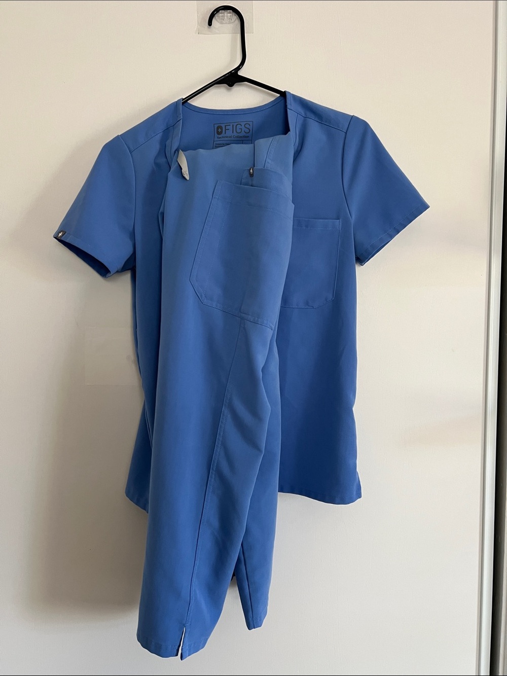 FIGS Scrub Set Pastel Blue Small